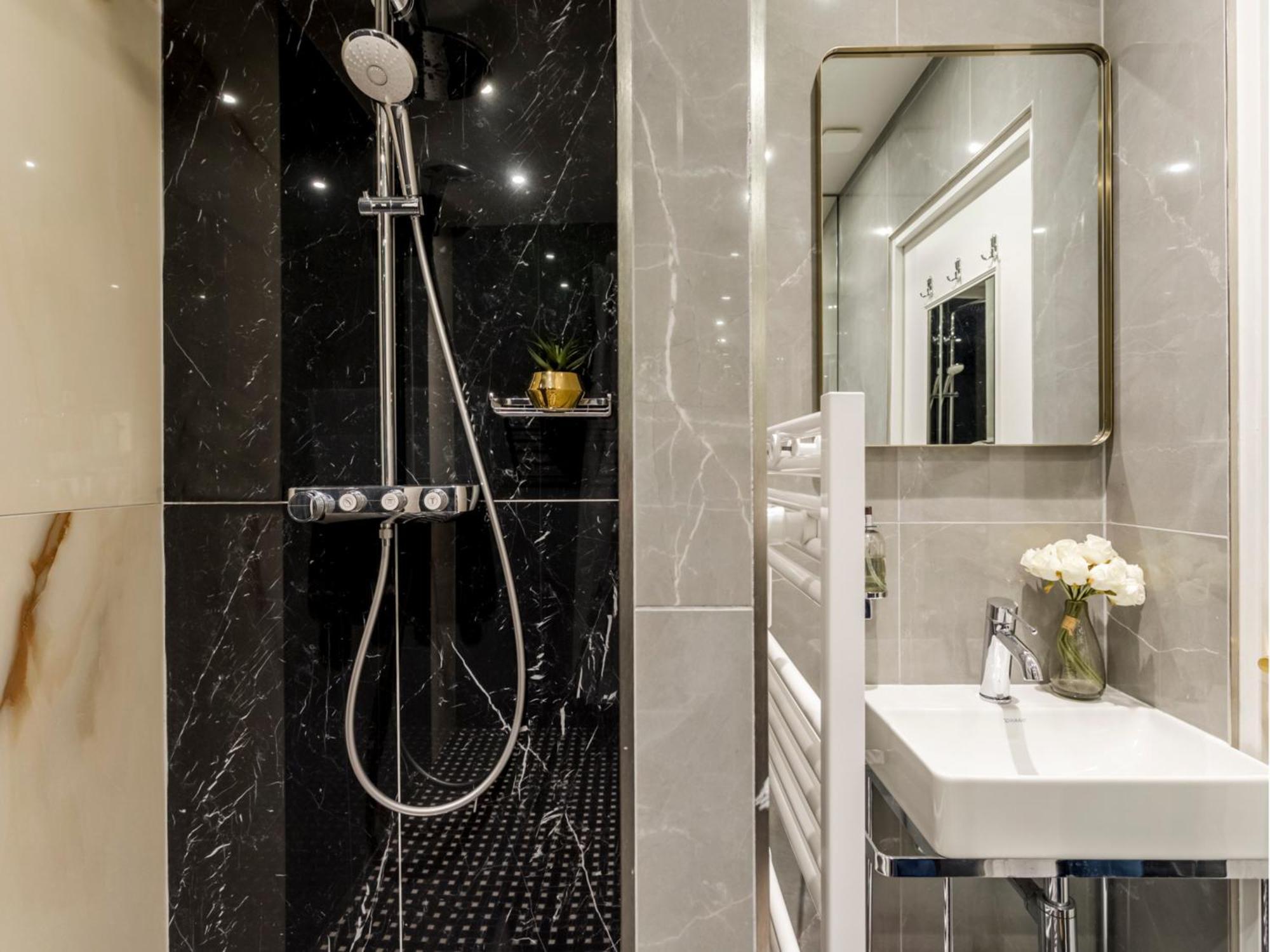 Merveil - Luxury Suite -Champselysees- Florentin I Paris Eksteriør bilde