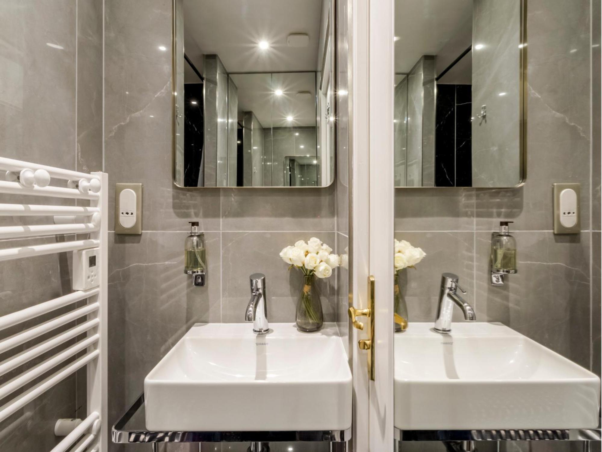 Merveil - Luxury Suite -Champselysees- Florentin I Paris Eksteriør bilde